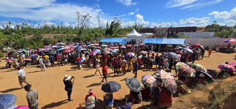 Distribution de kits solaires à Fanandrana